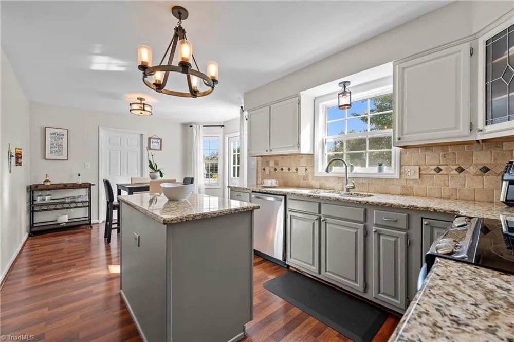 7710 Sorrel Run Court Summerfield, NC 27358