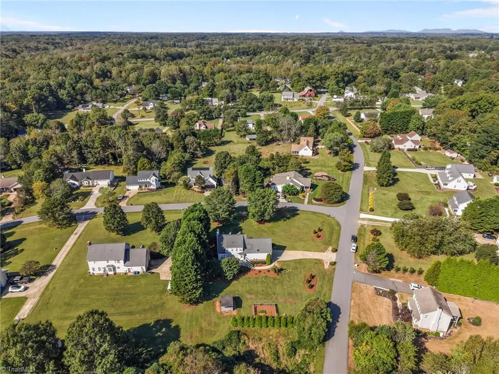 7710 Sorrel Run Court Summerfield, NC 27358