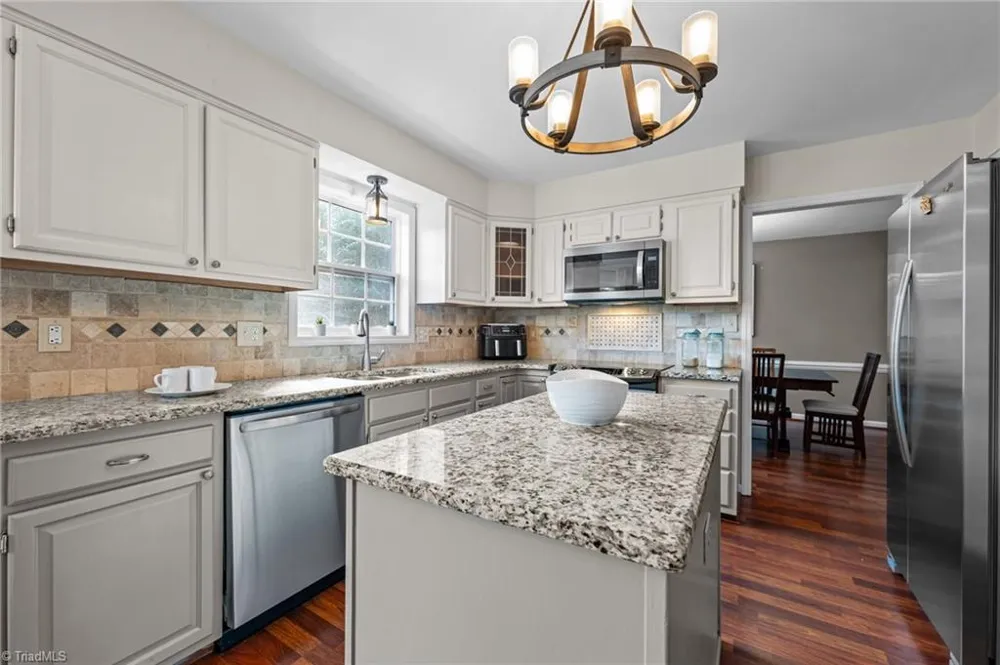 7710 Sorrel Run Court Summerfield, NC 27358