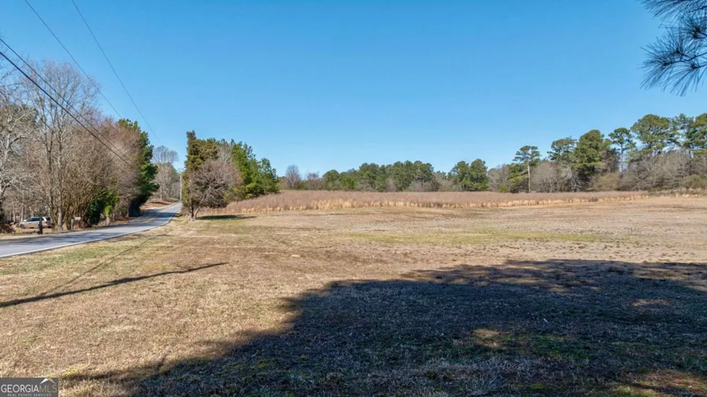 304 Kent Rock RD Loganville, GA 30052