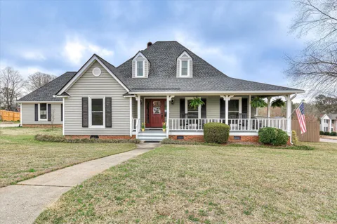 451 Highlands Court