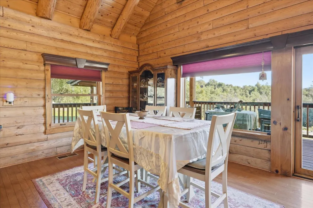 43227 Leach Road Ahwahnee, CA 93601
