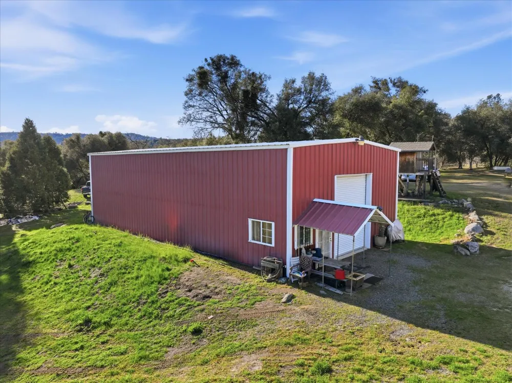 43227 Leach Road Ahwahnee, CA 93601