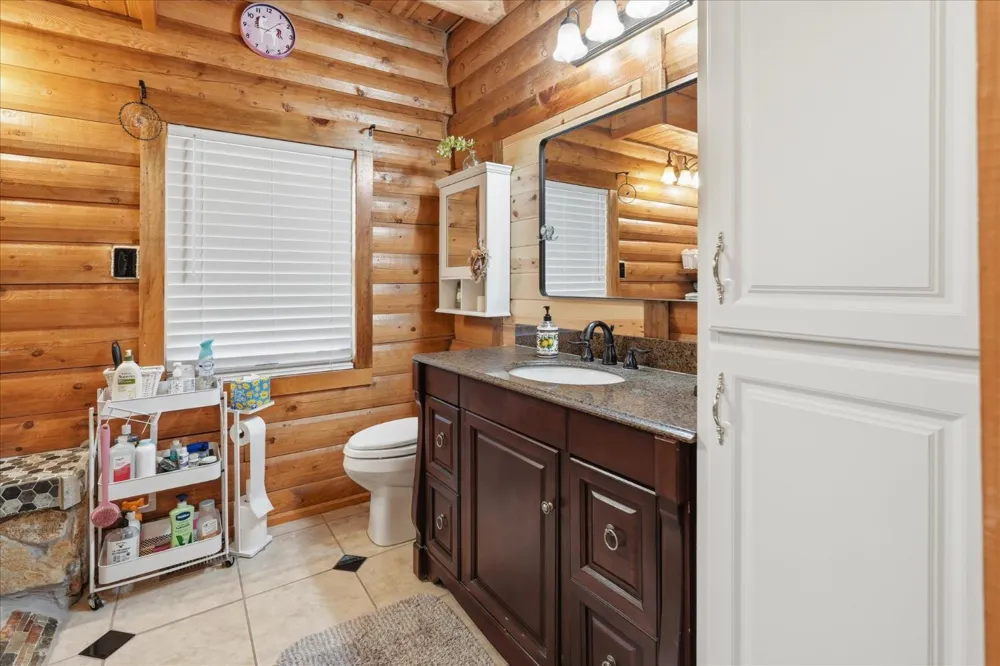 43227 Leach Road Ahwahnee, CA 93601