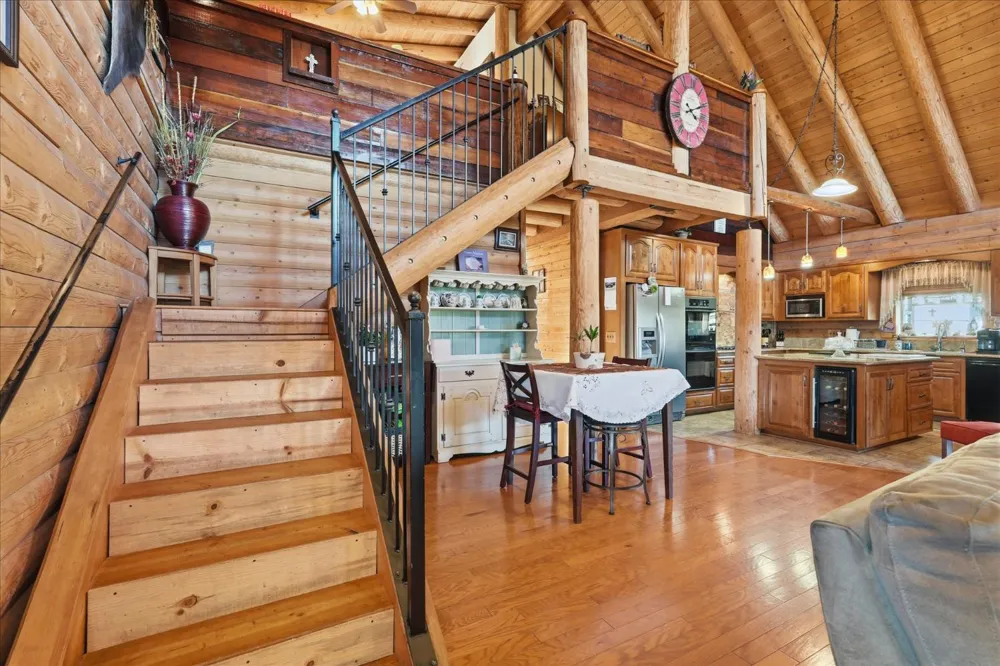 43227 Leach Road Ahwahnee, CA 93601