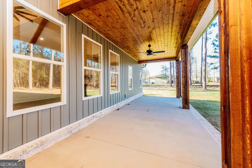 2089 Willow Lake RD Fort Valley, GA 31030