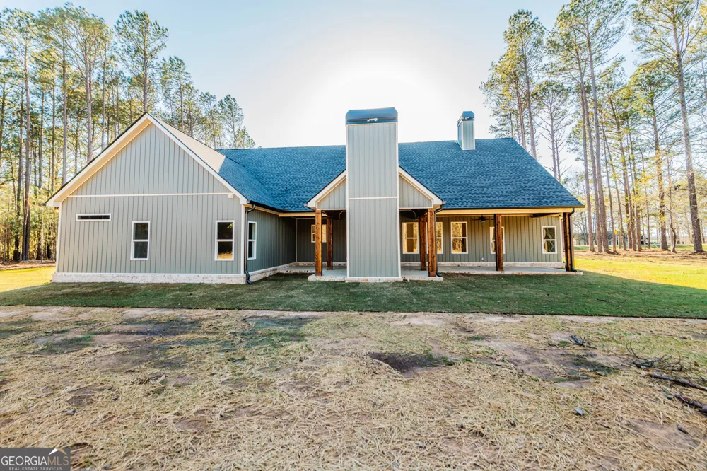 2089 Willow Lake RD Fort Valley, GA 31030