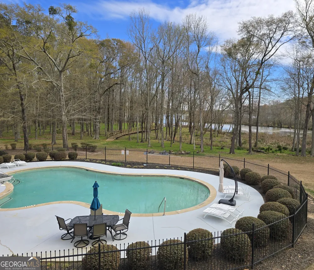 181-A Farriers LN Eatonton, GA 31024