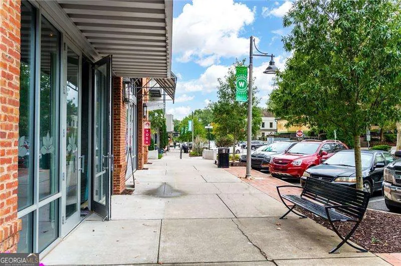360 Chambers ST Woodstock, GA 30188