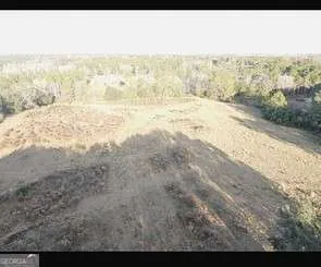 8893 Sunbury RD Claxton, GA 30417