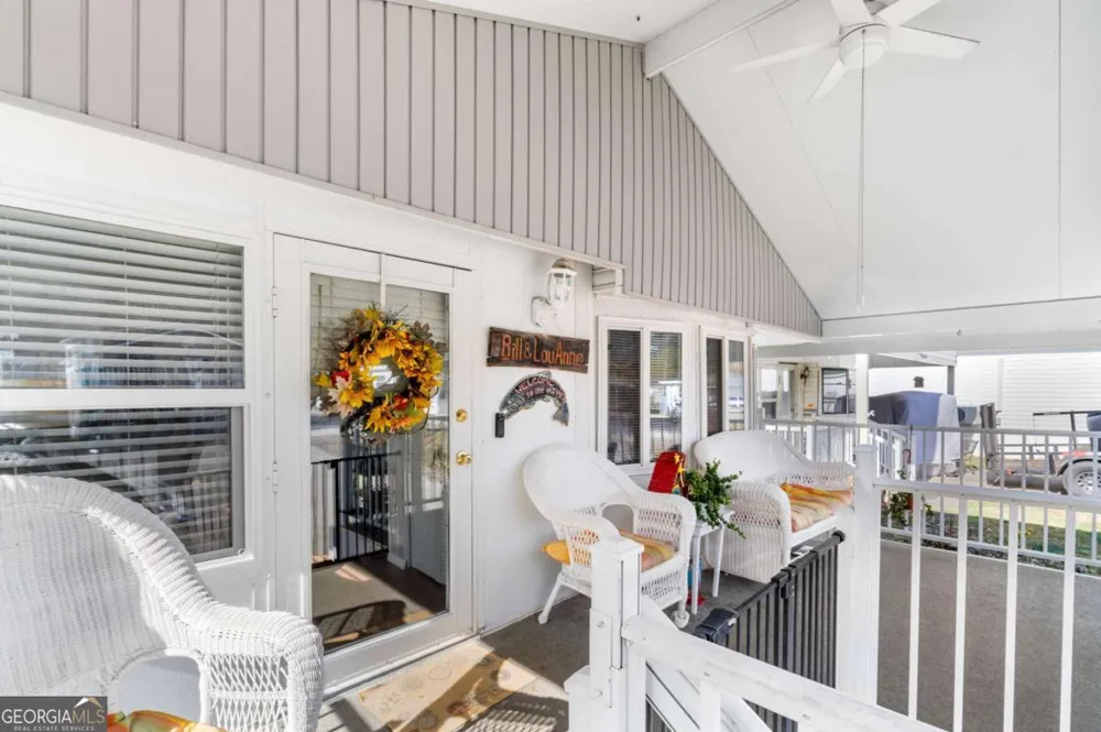 4117 Riverbank RUN Hiawassee, GA 30546