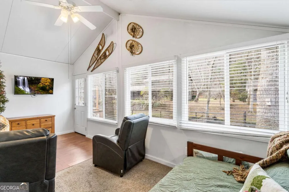 4117 Riverbank RUN Hiawassee, GA 30546
