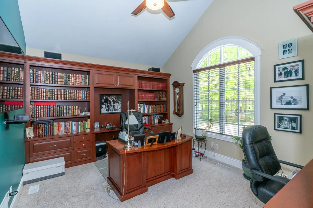 10543 Lakeshore Drive Grand Haven Charter Township, MI 49460