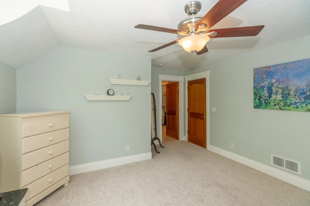 10543 Lakeshore Drive Grand Haven Charter Township, MI 49460