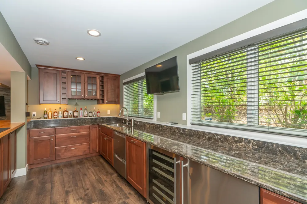 10543 Lakeshore Drive Grand Haven Charter Township, MI 49460