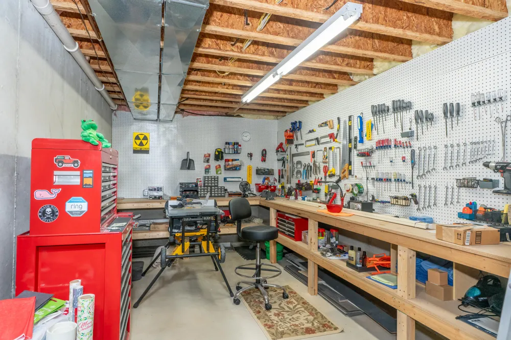 10543 Lakeshore Drive Grand Haven Charter Township, MI 49460