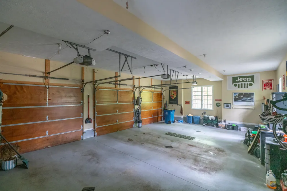 10543 Lakeshore Drive Grand Haven Charter Township, MI 49460