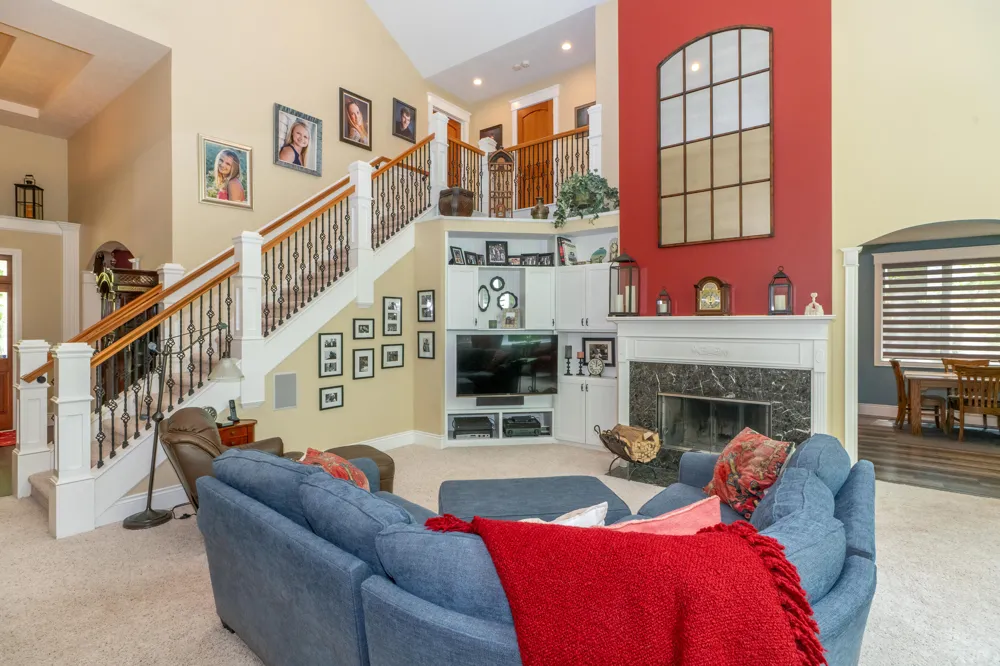 10543 Lakeshore Drive Grand Haven Charter Township, MI 49460