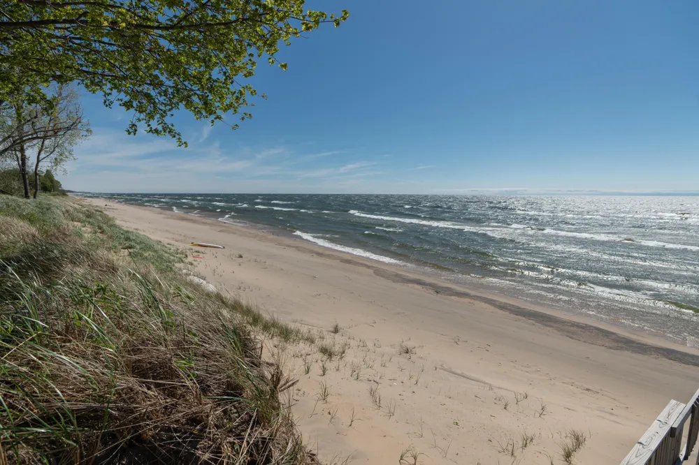 10543 Lakeshore Drive Grand Haven Charter Township, MI 49460