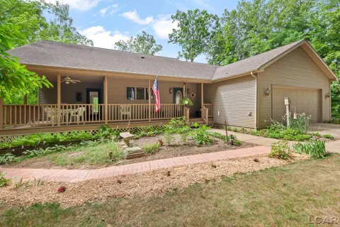 9949 Indian Trail