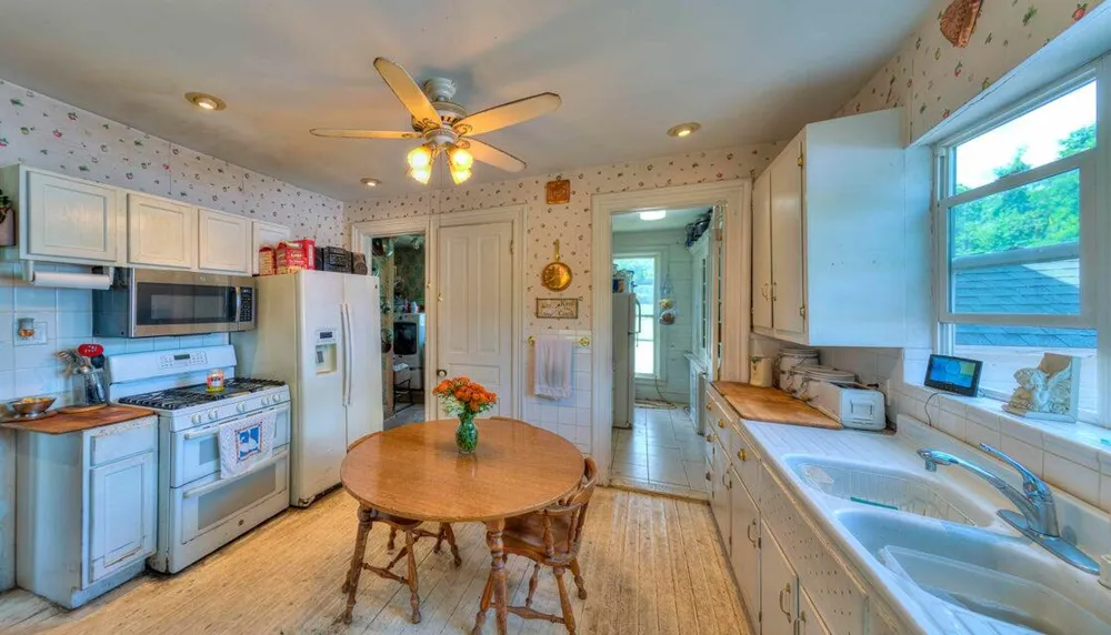 4680 Fitzpatrick Road Fayette Township, MI 49242