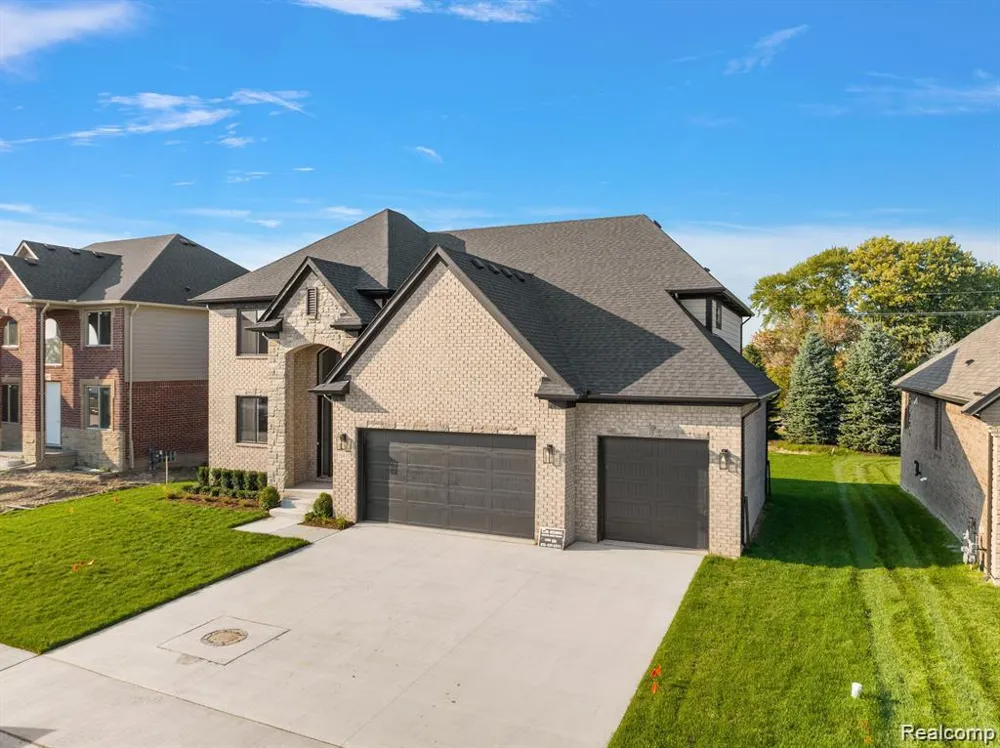 34914 Cardinal Lane Richmond City, MI 48062