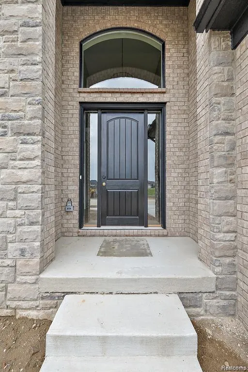 34914 Cardinal Lane Richmond City, MI 48062
