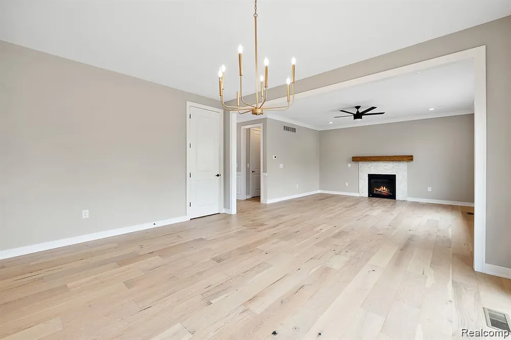34914 Cardinal Lane Richmond City, MI 48062