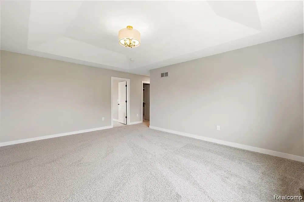 34914 Cardinal Lane Richmond City, MI 48062
