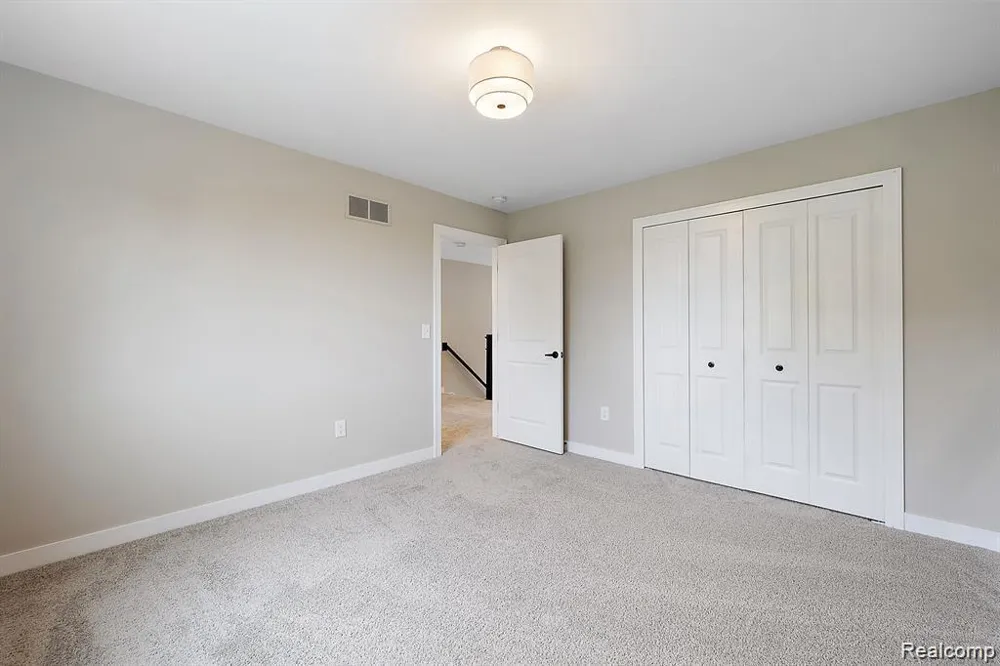 34914 Cardinal Lane Richmond City, MI 48062