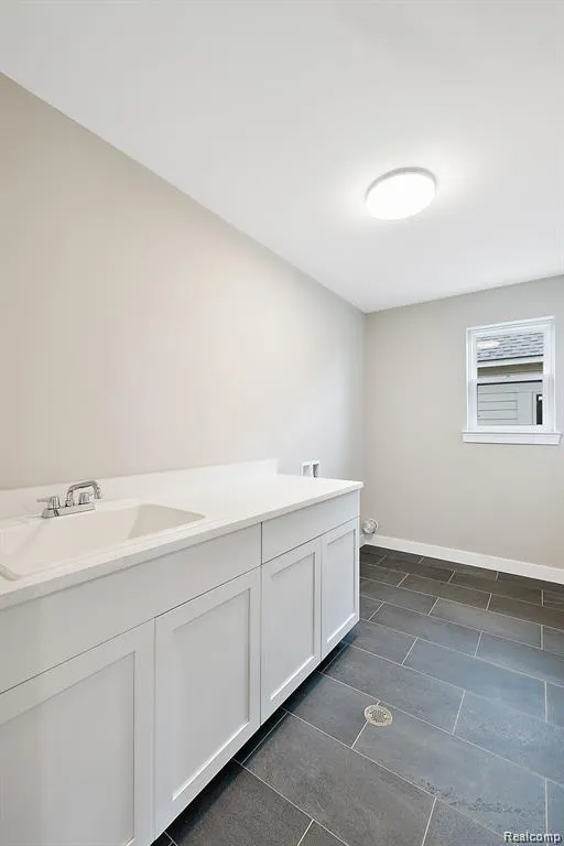 34914 Cardinal Lane Richmond City, MI 48062