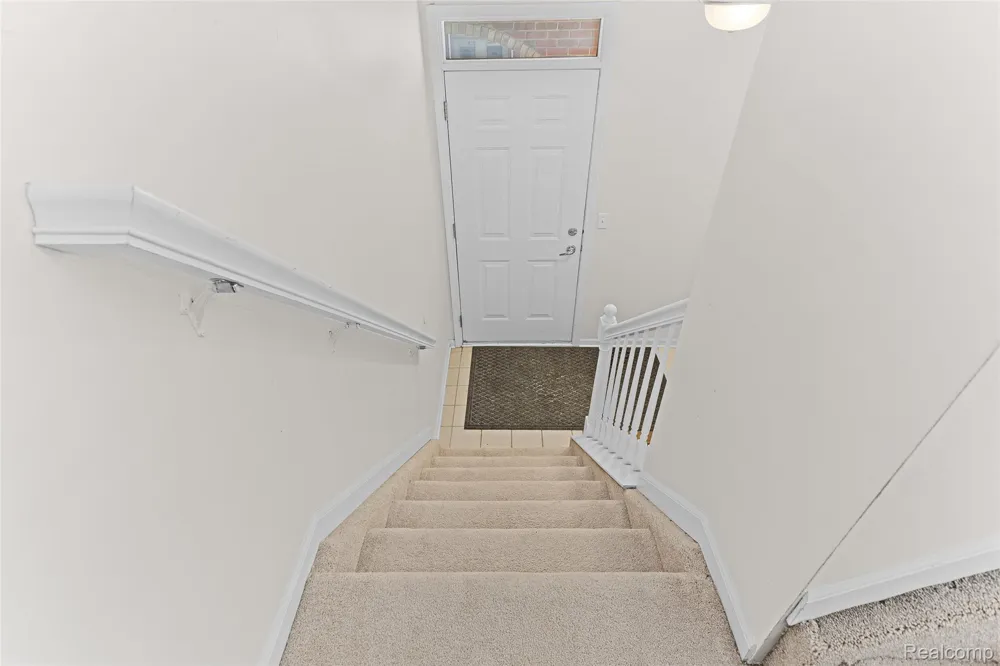 208 Amys Walk Auburn Hills City, MI 48326