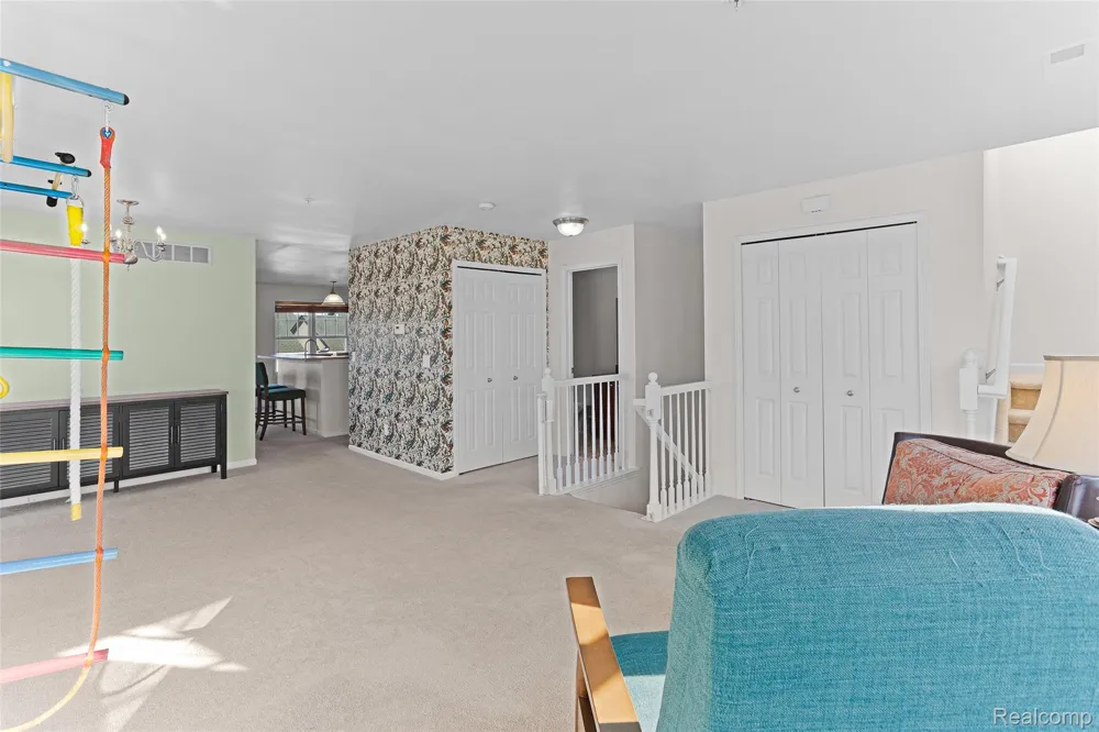 208 Amys Walk Auburn Hills City, MI 48326