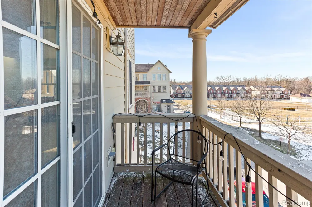 208 Amys Walk Auburn Hills City, MI 48326
