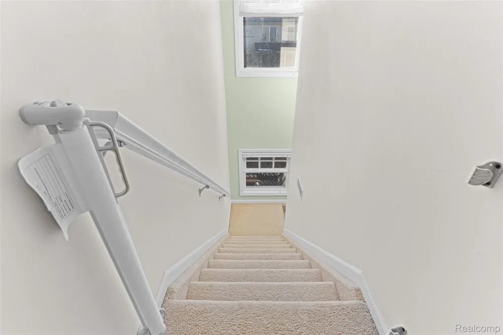 208 Amys Walk Auburn Hills City, MI 48326