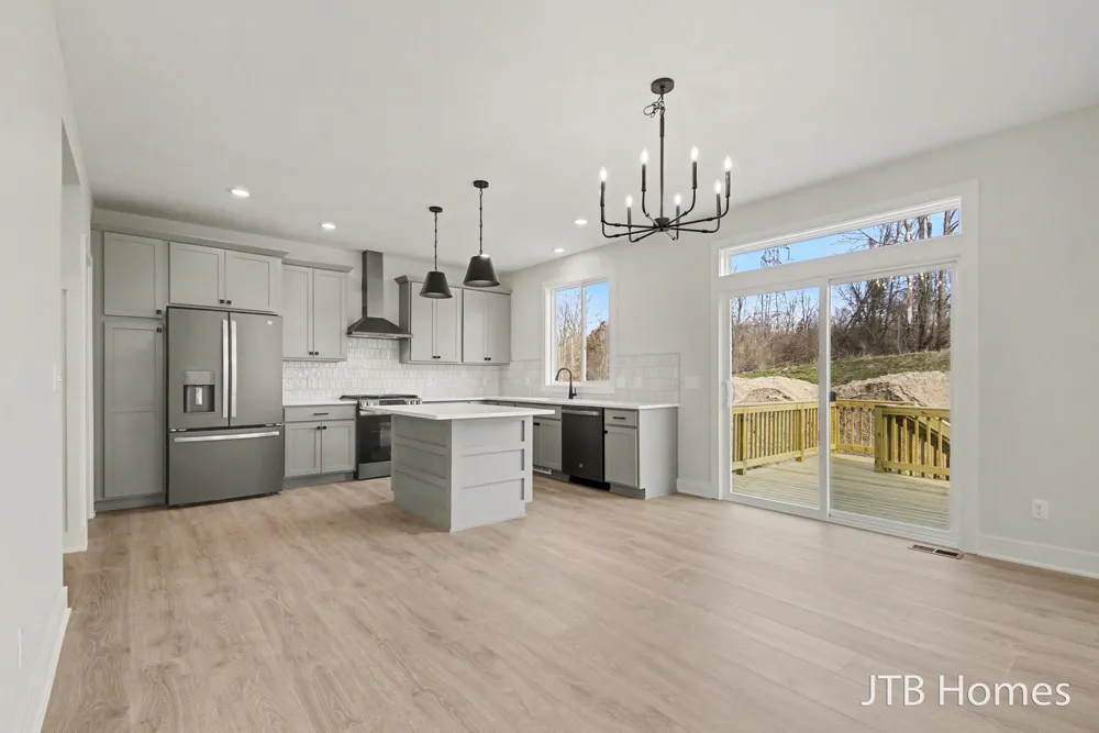5911 Valley Point Drive SE Caledonia Township, MI 49316