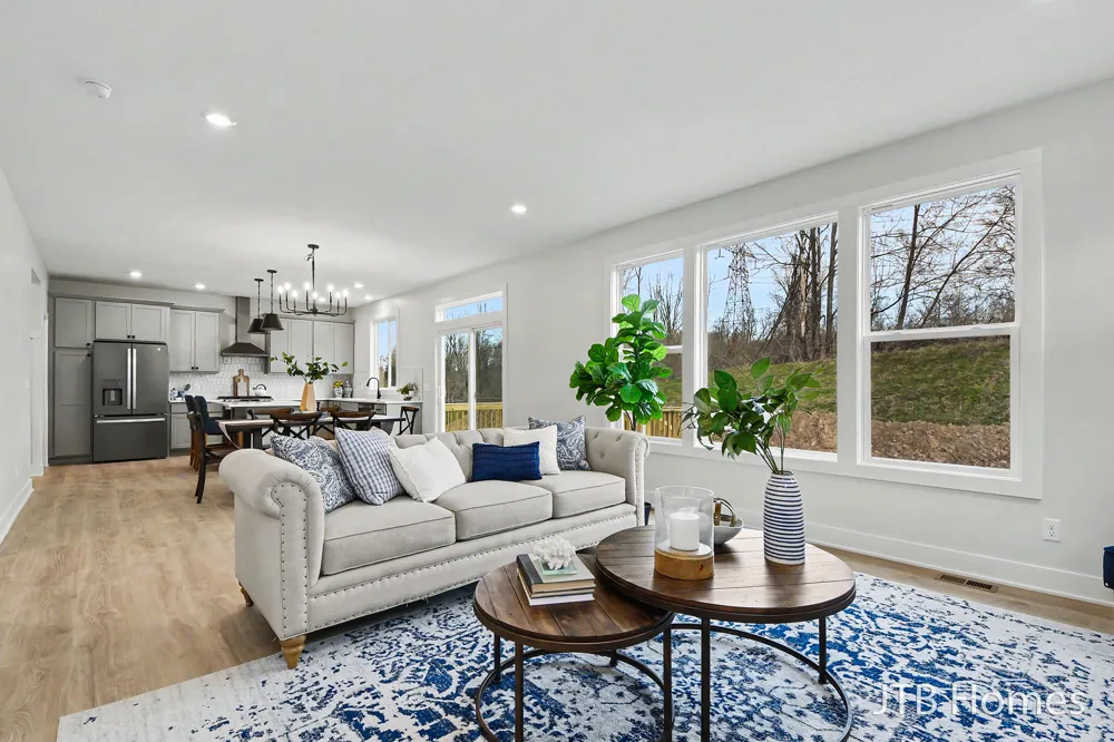 5911 Valley Point Drive SE Caledonia Township, MI 49316
