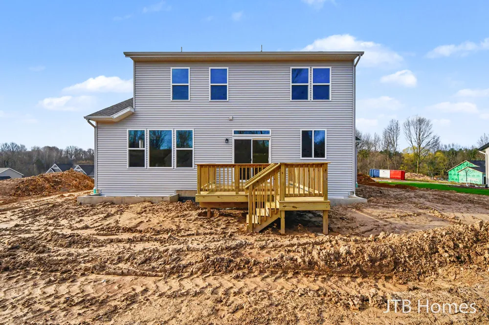 5911 Valley Point Drive SE Caledonia Township, MI 49316