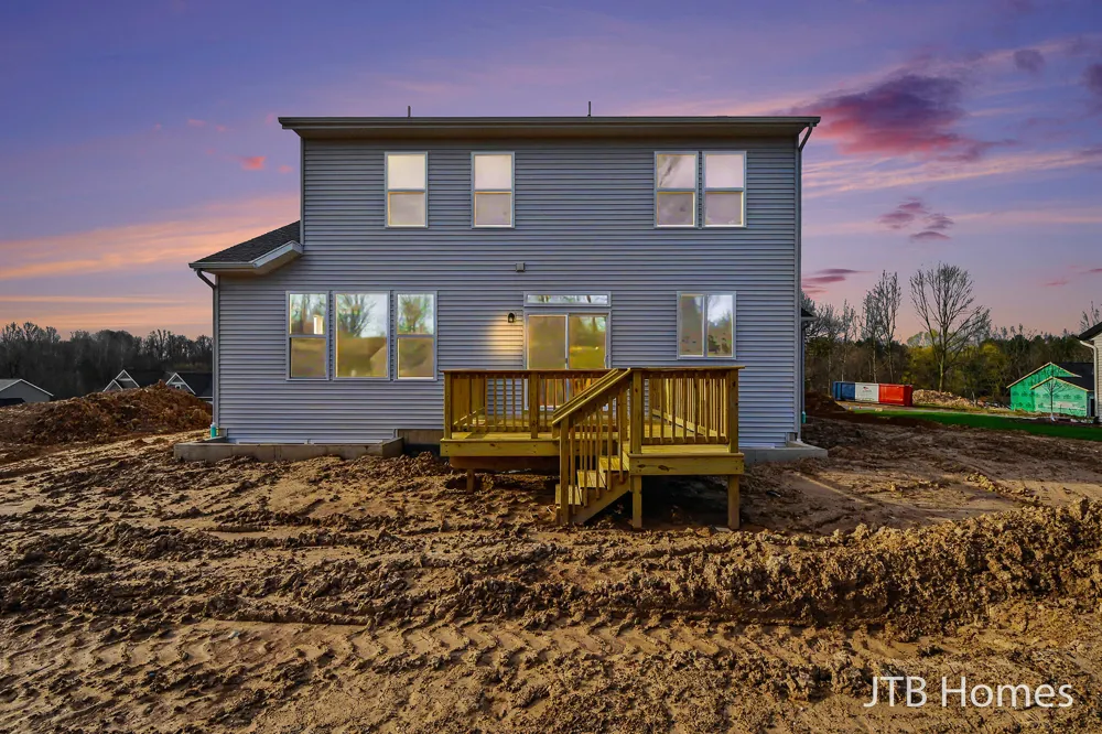 5911 Valley Point Drive SE Caledonia Township, MI 49316