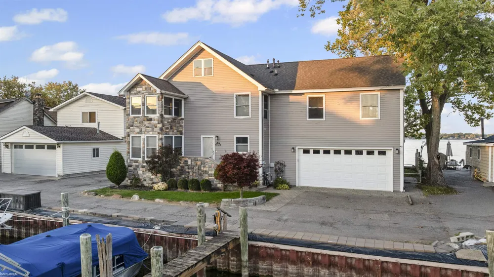 50740 Base Street New Baltimore City, MI 48047
