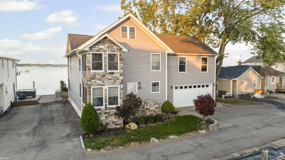 50740 Base Street New Baltimore City, MI 48047
