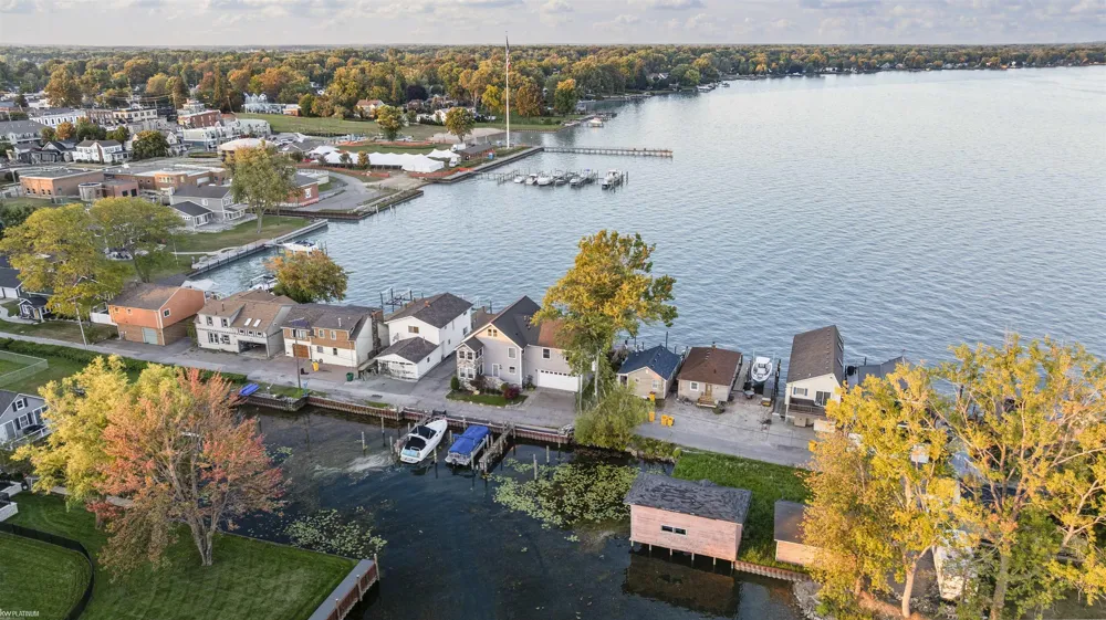 50740 Base Street New Baltimore City, MI 48047