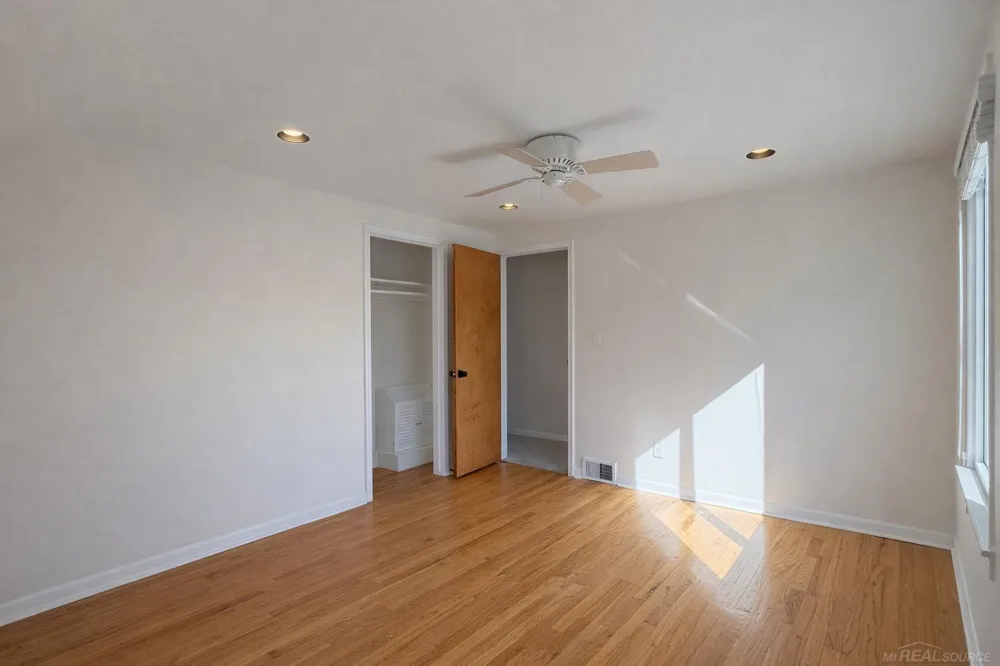 2034 Mortenson Boulevard Berkley City, MI 48072