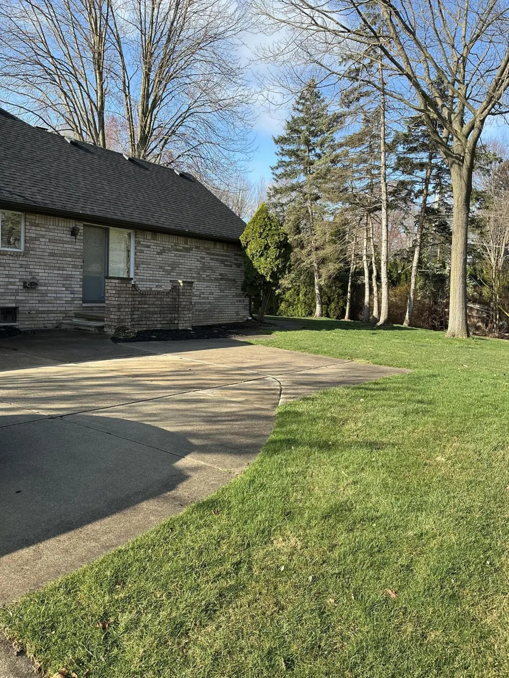 37671 Fiore Trail Clinton Charter Township, MI 48036