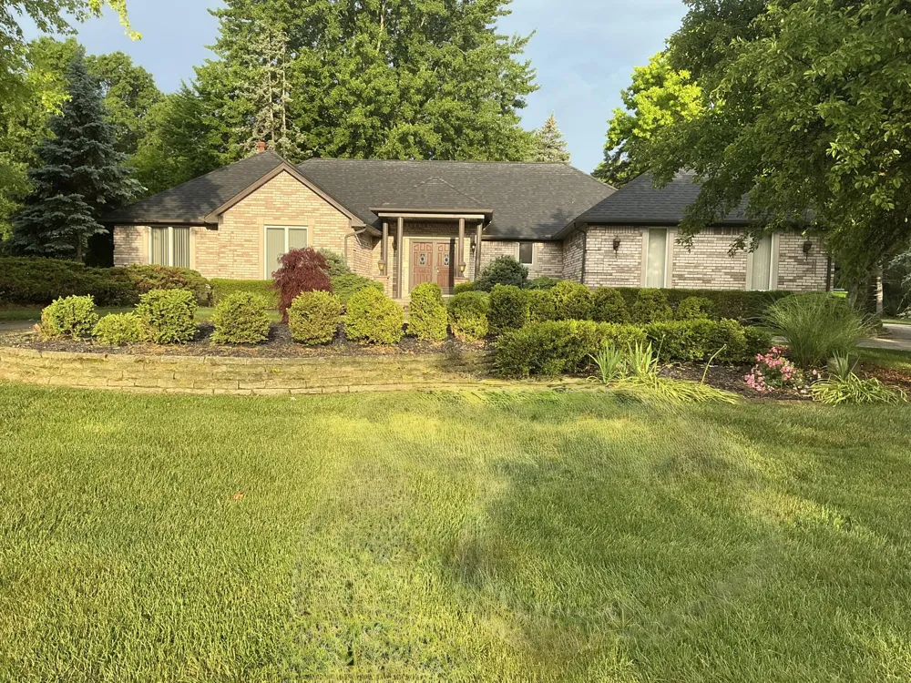 37671 Fiore Trail Clinton Charter Township, MI 48036