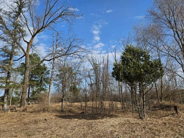 23 Cinnamon Lane East Bay Township, MI 49696