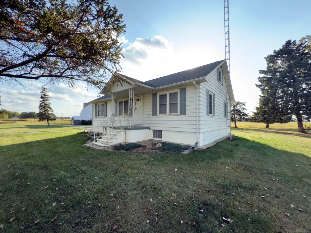 627 sandusky Road Custer Township, MI 48471