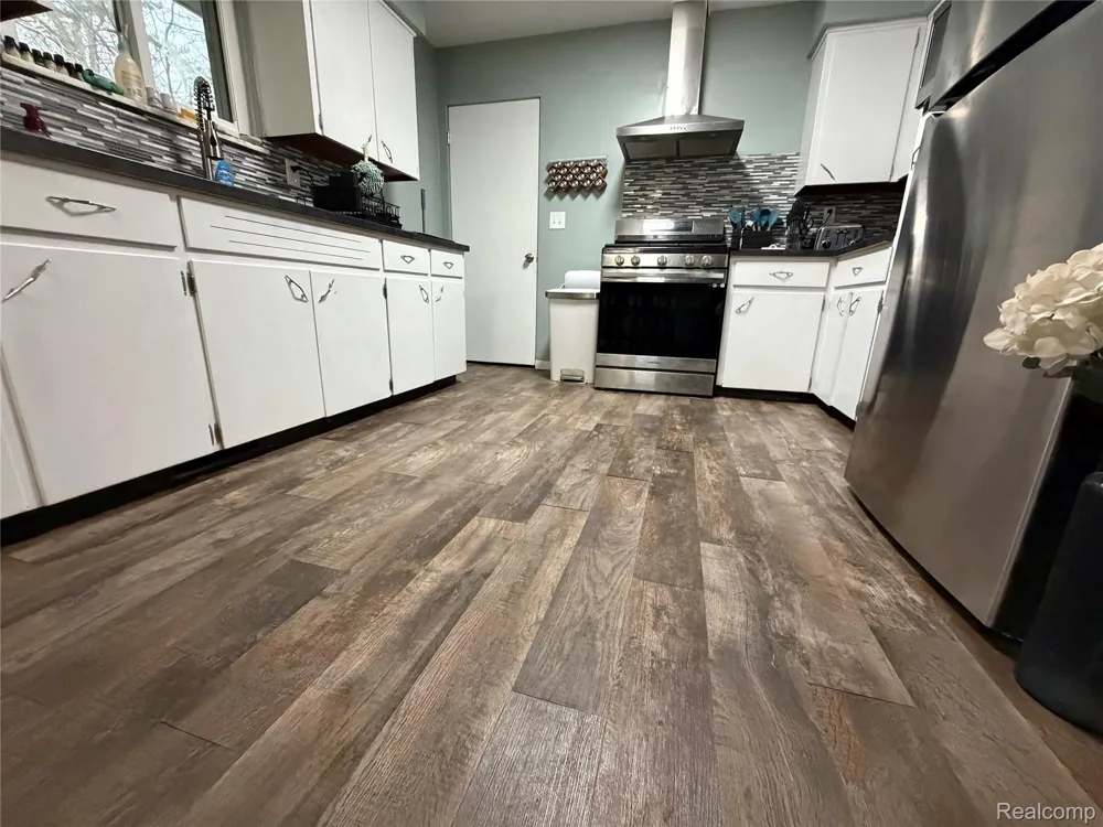 6644 Dorwood Road Bridgeport Charter Township, MI 48601