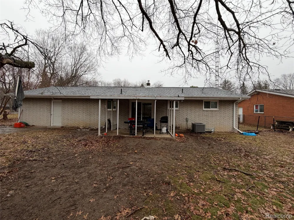 6644 Dorwood Road Bridgeport Charter Township, MI 48601