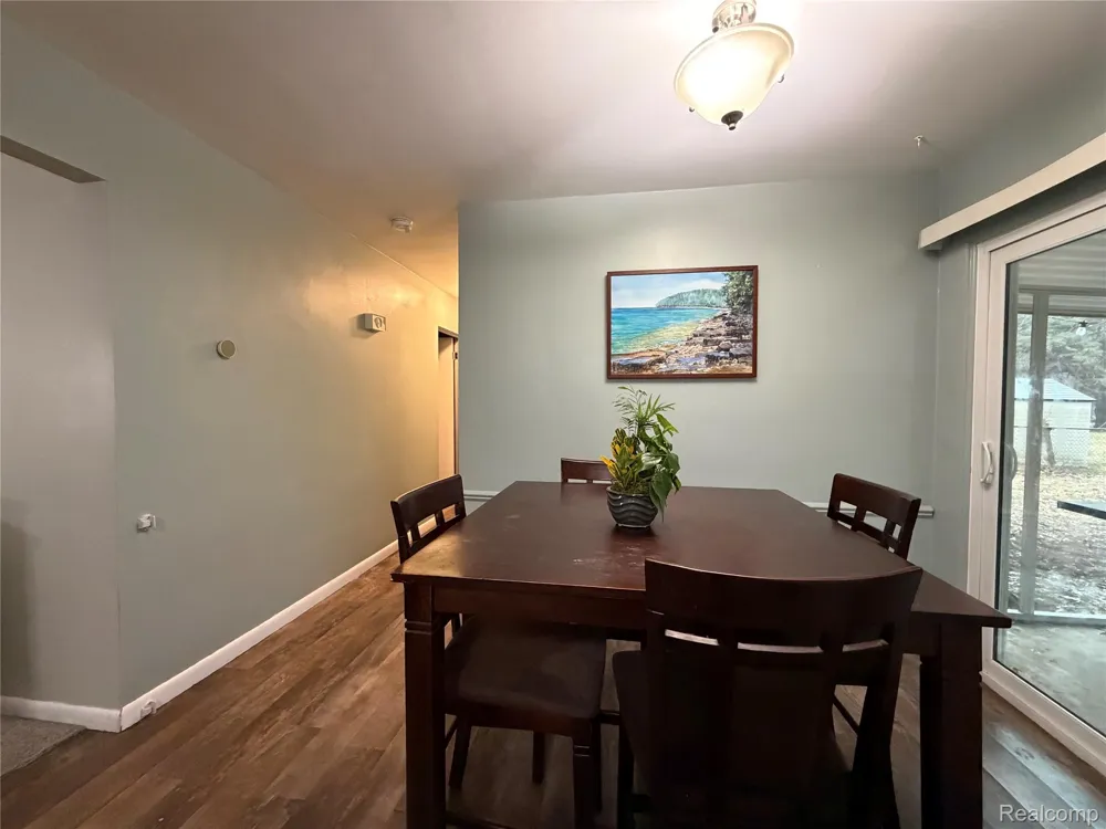 6644 Dorwood Road Bridgeport Charter Township, MI 48601